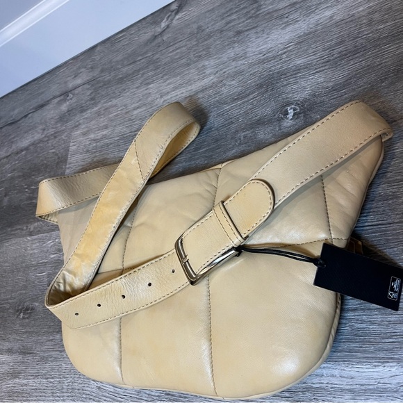 NWT Stylism Denmark brand soft leather oversized crossbody bag quilted tan - Picture 16 of 16